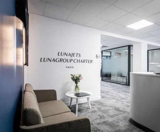LunaJets Geneva Chauffeur